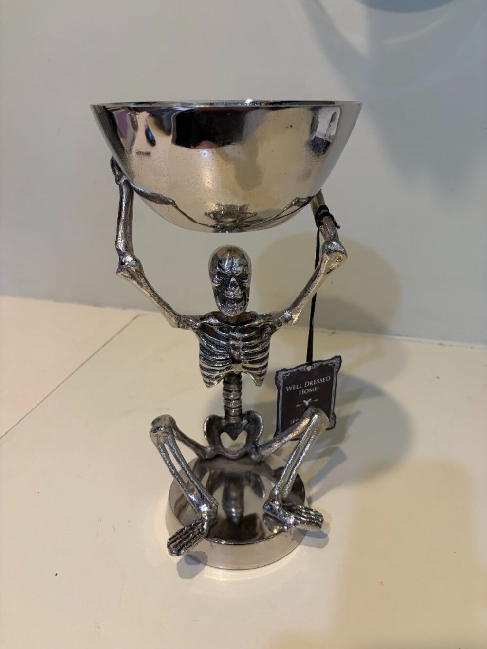 WELL DRESSED HOME HALLOWEEN SILVER METAL SKELETON WITH SERVING BOWL 11 1/2" New